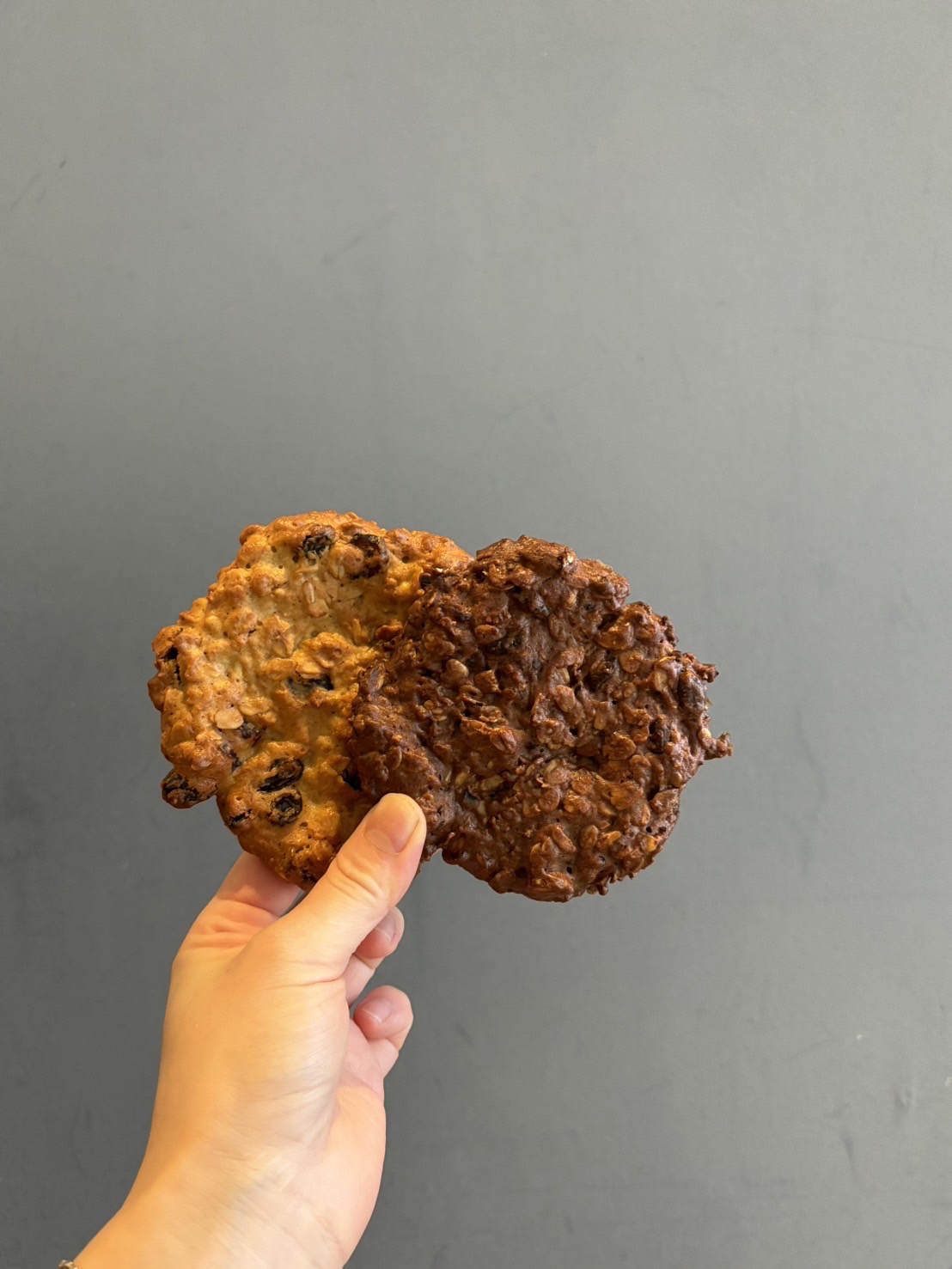 オートミールバナナクッキー(ドライフルーツ、チョコとナッツ)