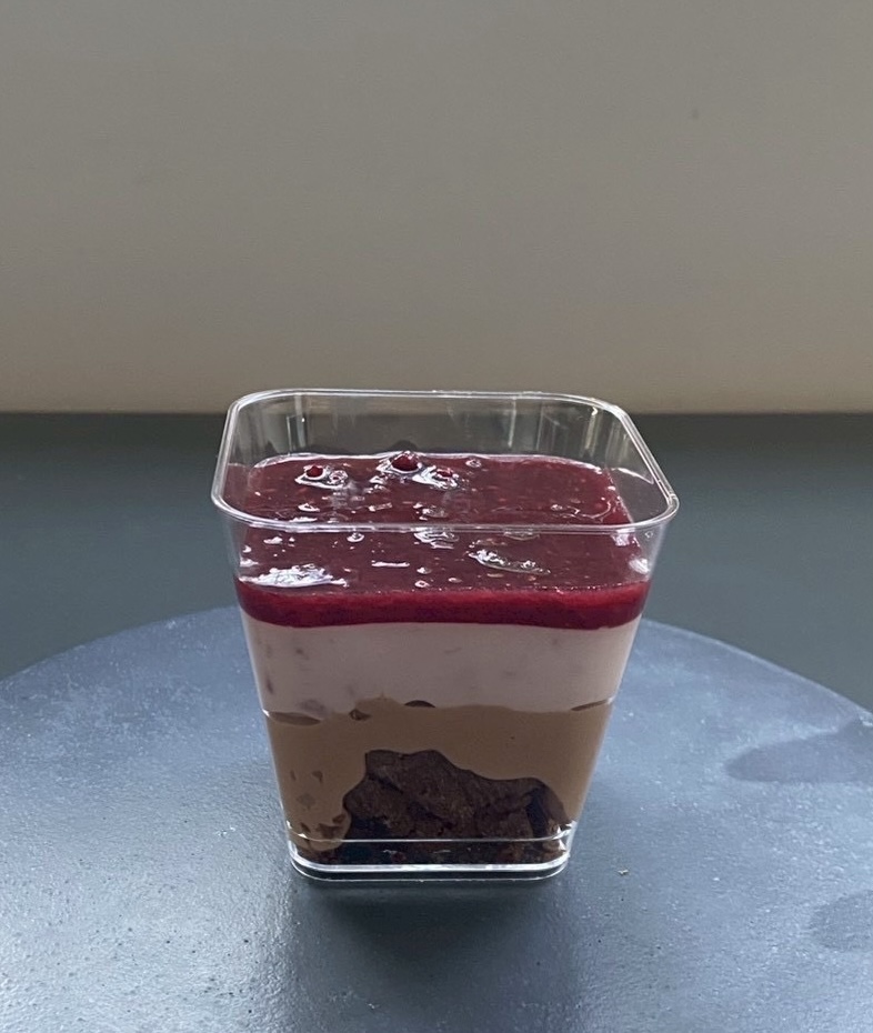 フランボワーズショコラのレアチーズケーキ　700円