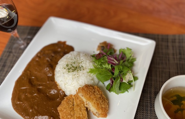 前川コロッケカレー