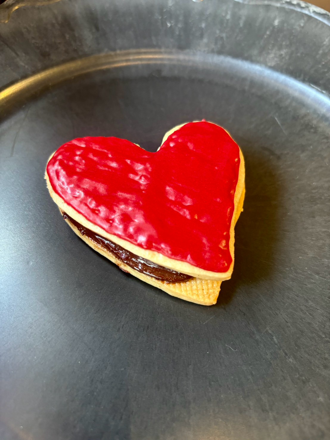 ハートのチョコサンドクッキー