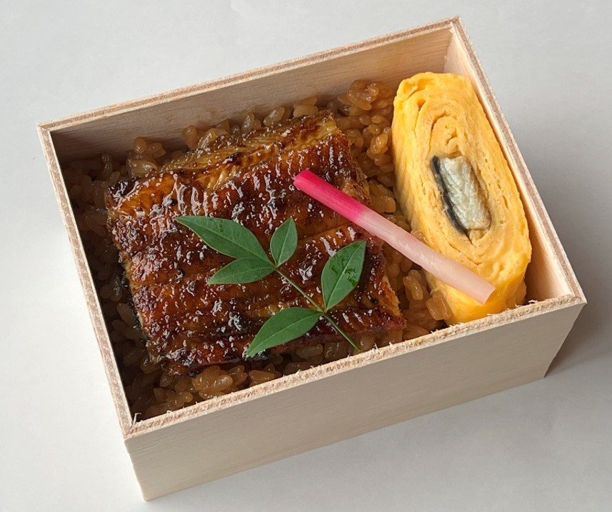 小箱うなぎせいろ蒸し弁当 2,000円(税込)