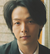 中村倫也