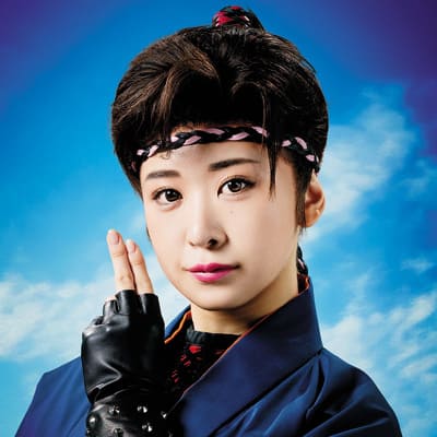 真島なおみ